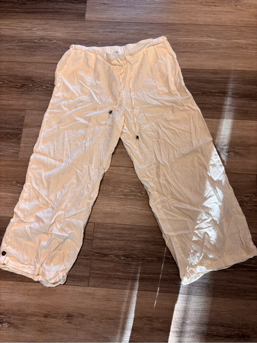 Cable & Gauge Soft Cream Elastic-Waist Pull-On Pants